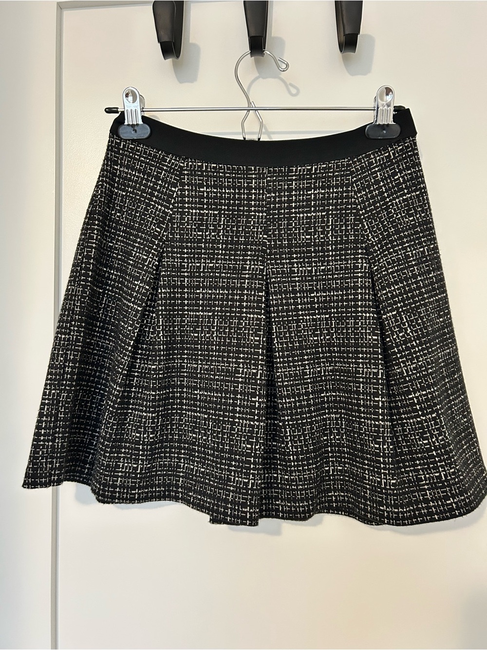 le chateau Black and White Tweed Circle Skirt